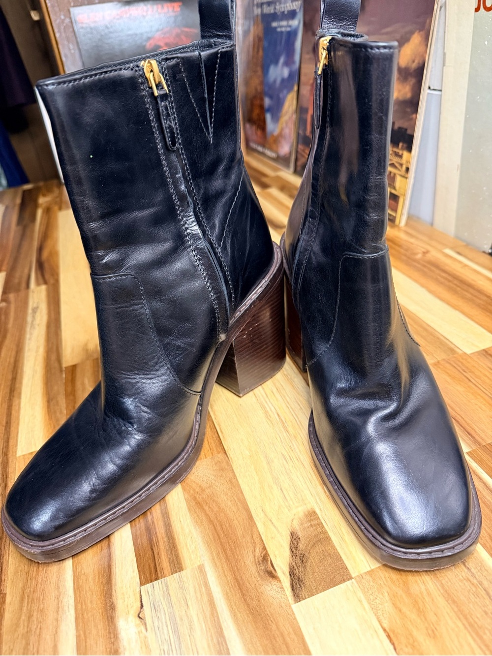 Tory Burch Leather Block Heel Ankle Boots quiet luxury festival, cottage core 10